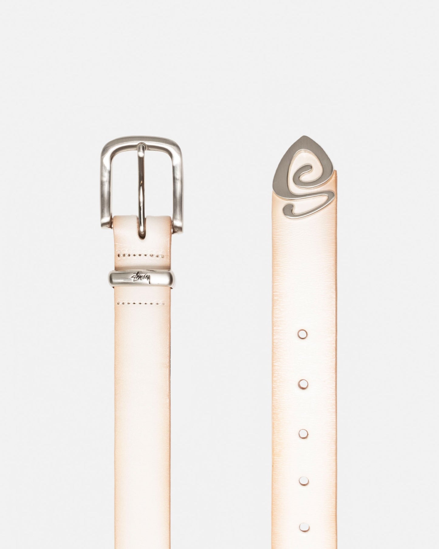 CEINTURE EN MÉTAL AVEC EMBOUT EN MÉTAL