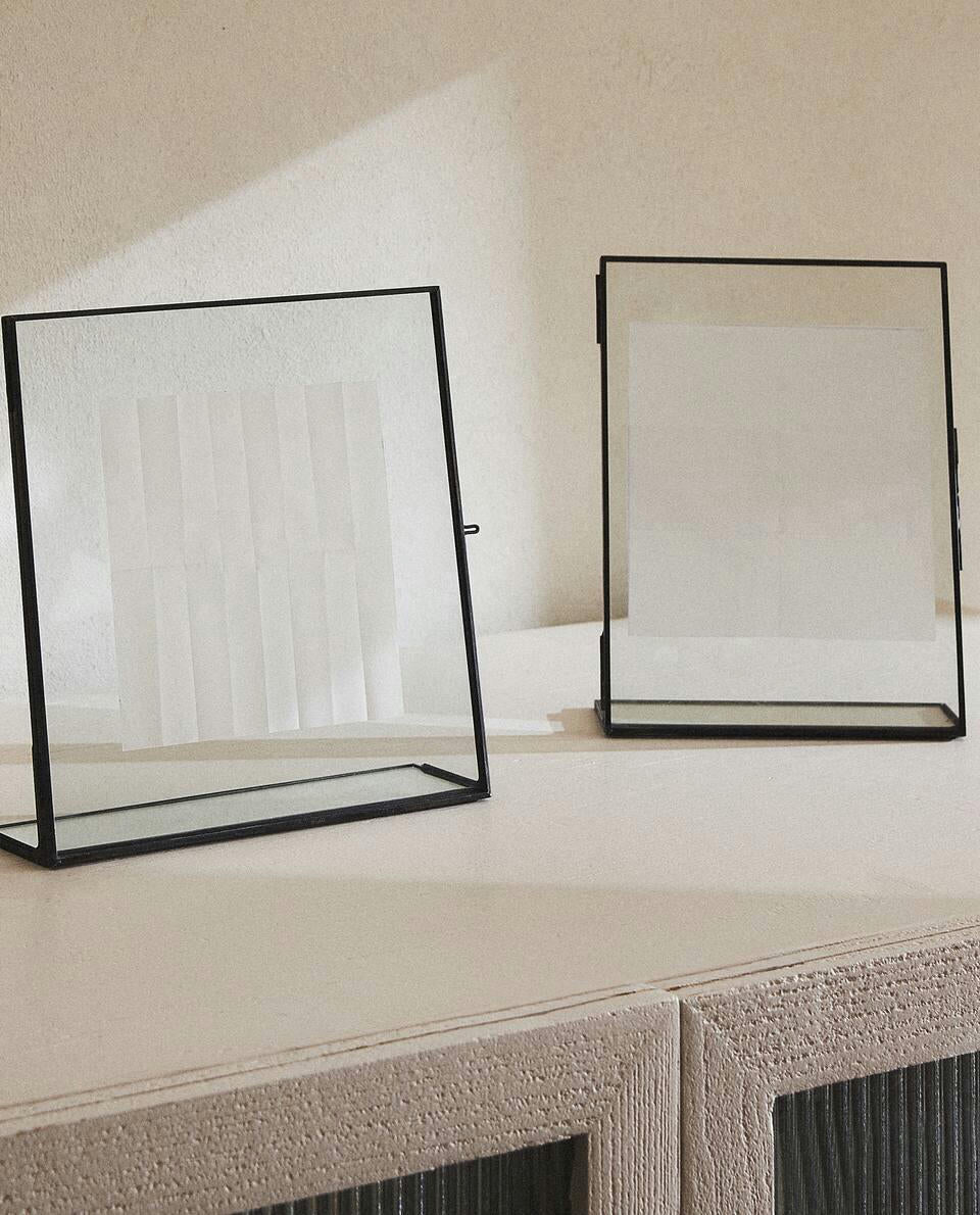 RECTANGULAR FRAME