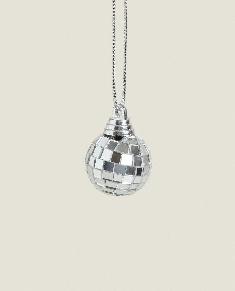 PACK OF CHRISTMAS DISCO BALL DECORATIONS (PACK OF 6)